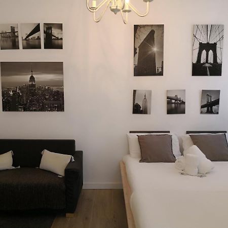 Bonito Alojamiento Bien Comunicado Valencia Exterior photo